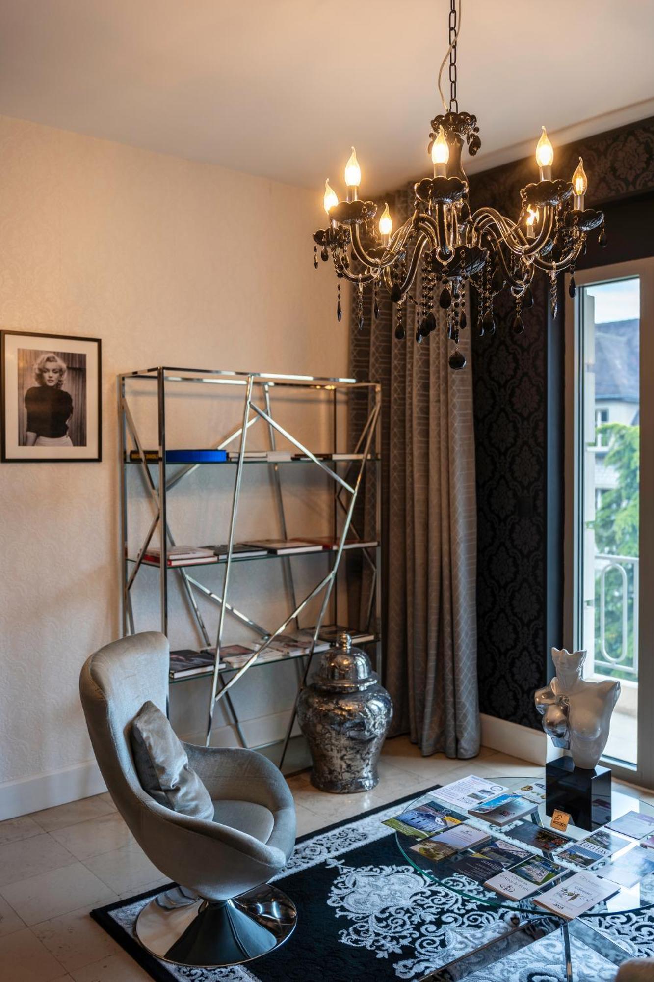 Les Etoiles Bed & Breakfast ตอนแนร์ ภายนอก รูปภาพ