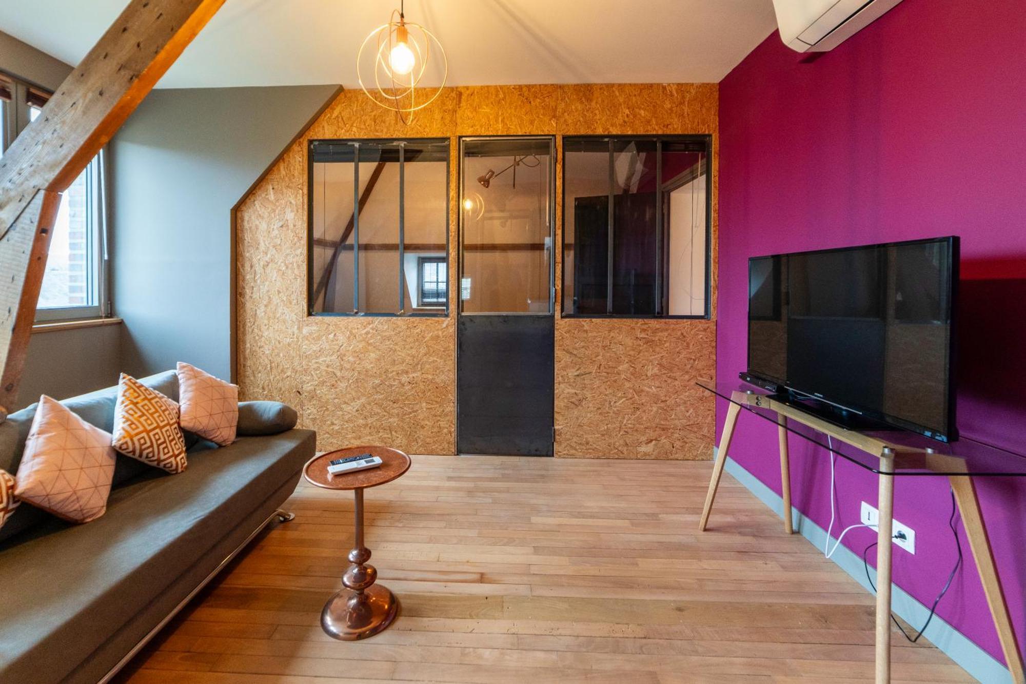 Les Etoiles Bed & Breakfast ตอนแนร์ ภายนอก รูปภาพ
