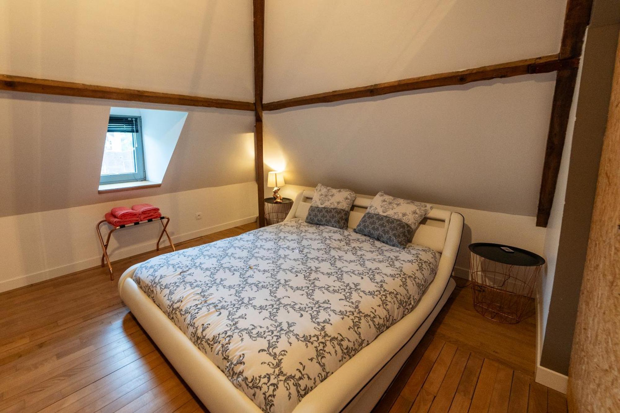 Les Etoiles Bed & Breakfast ตอนแนร์ ภายนอก รูปภาพ
